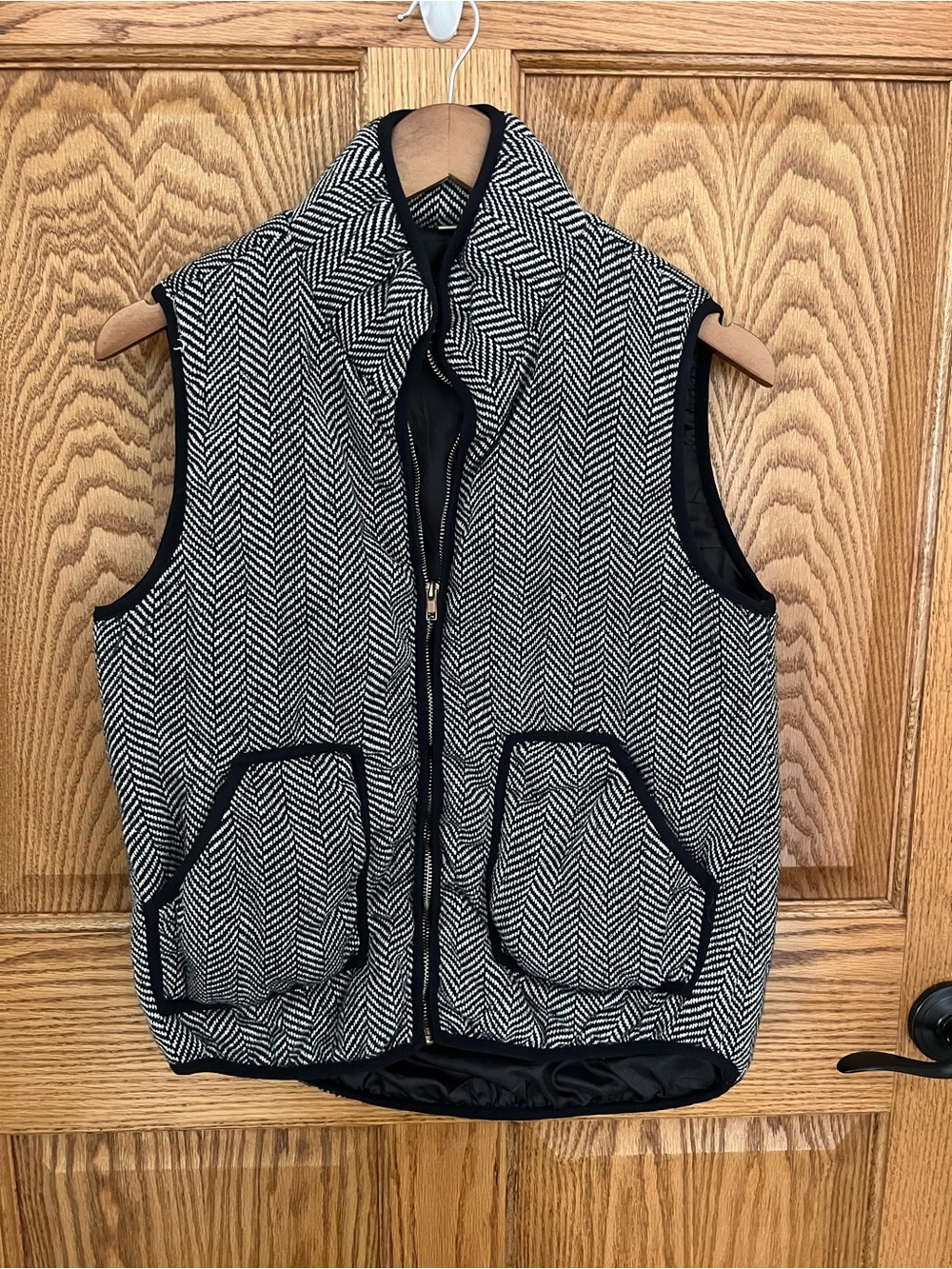 Black & White Herringbone Quilted Vest